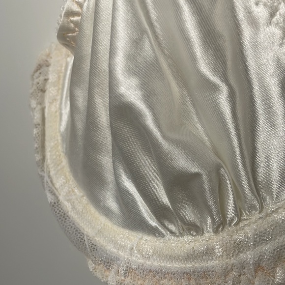 NWT Dior Satin & Lace bra - Picture 16 of 17